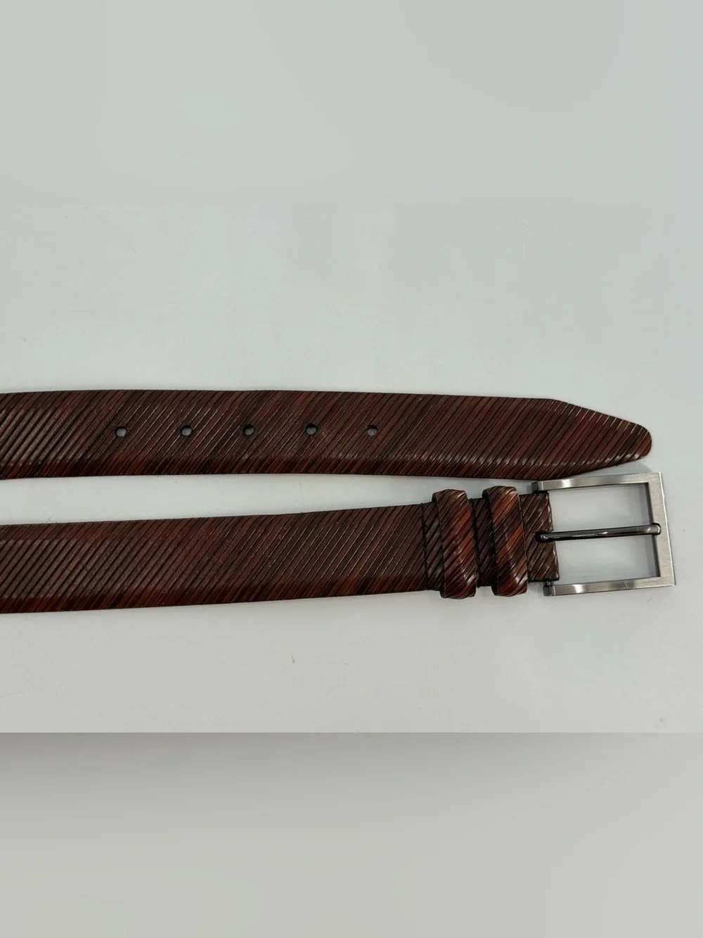 Lejon Beveled Edge Men’s Italian Calfskin Belt 14333 44